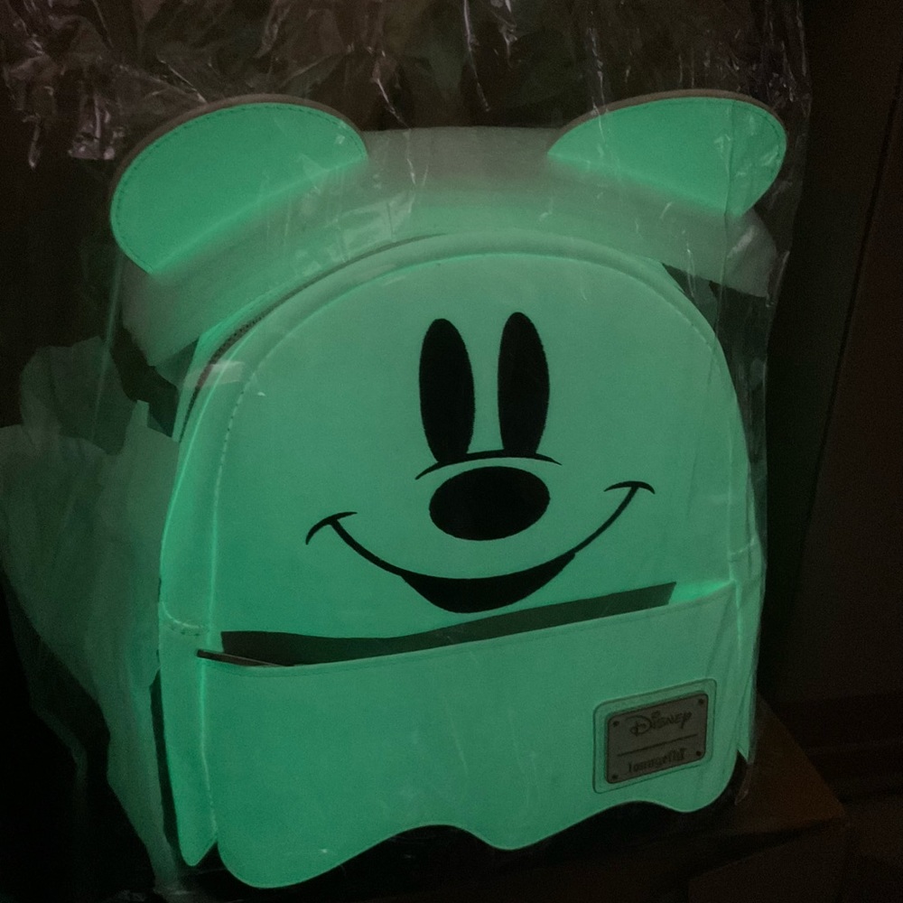 NWTDISNEY PARKS LOUNGEFLY MICKEY MOUSE GLOWS IN THE DARK  “”   HALLOWEEN 2021